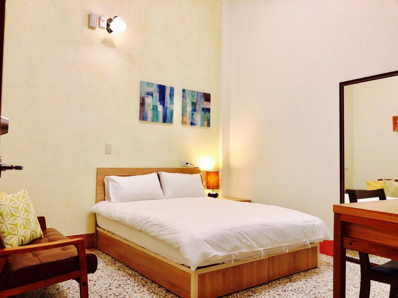 Freedom B&B Тайнан Екстериор снимка