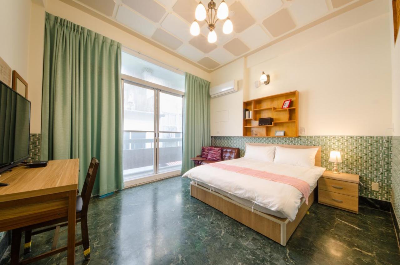 Freedom B&B Тайнан Екстериор снимка